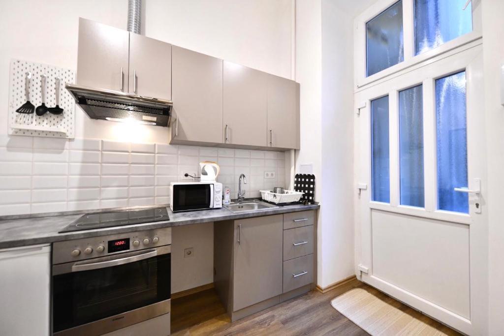 Cute Gallery Apartment Close To The Basilica, Queen Budapešť Exteriér fotografie